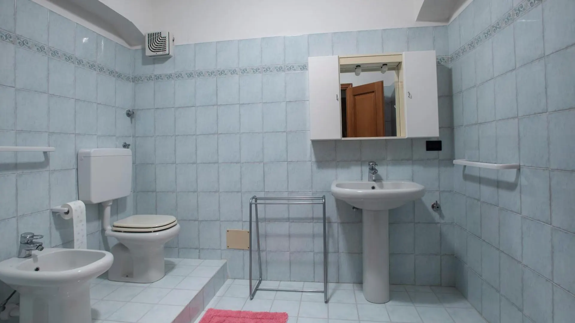 079B - La Villa Storica Il Vigneto 45A, 7 Minuti Dal Mare - Parcheggio Privato Gratis Litorno Italy