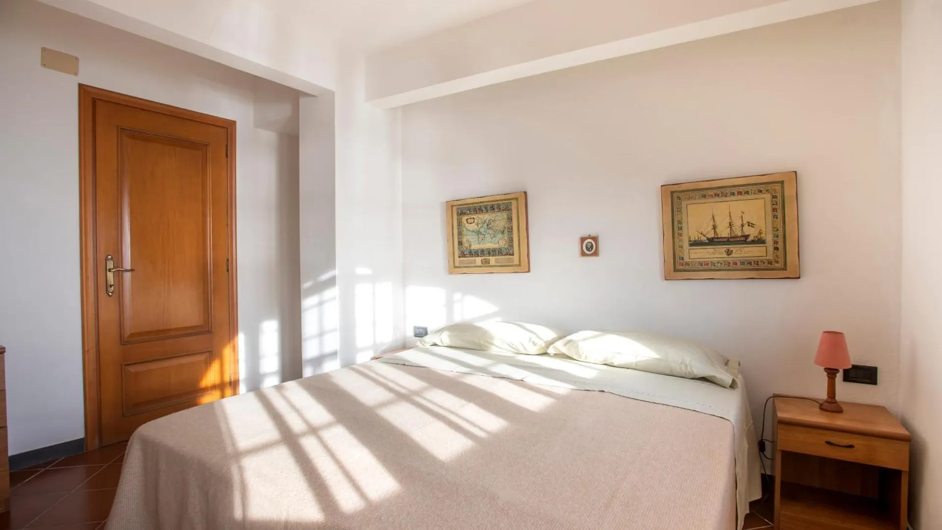 079B - La Villa Storica Il Vigneto 45A, 7 Minuti Dal Mare - Parcheggio Privato Gratis Litorno Apartment