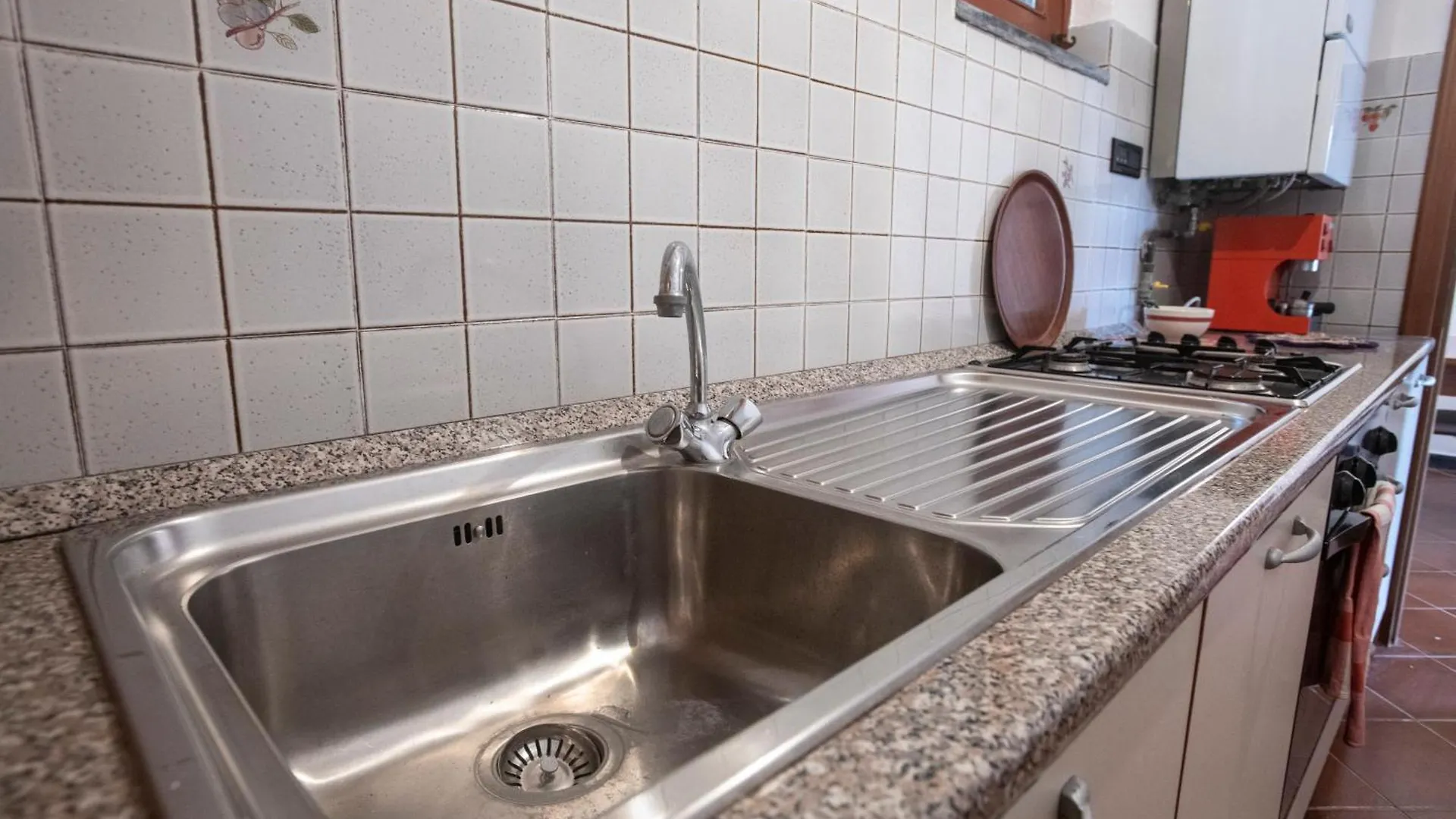 079B - La Villa Storica Il Vigneto 45A, 7 Minuti Dal Mare - Parcheggio Privato Gratis Litorno